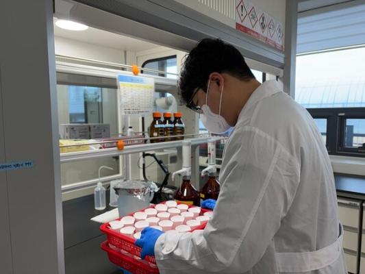 신안군, 농자재 수급 불안 대비 토양검정·미생물 활용 당부_2