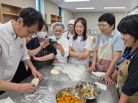 “수박식빵·구황작물 치아바타·애호박고로케 만들어 보실래요”_2